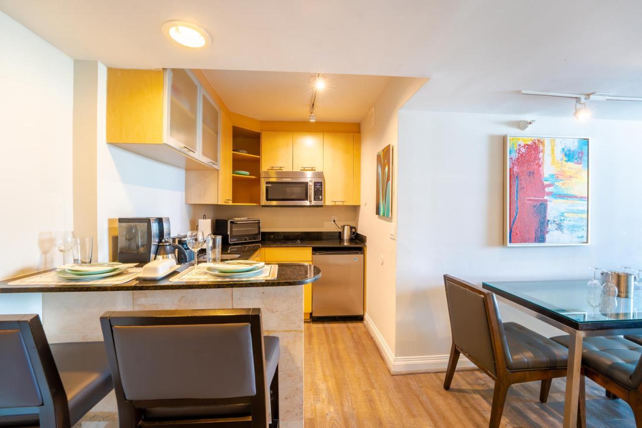 فورت لودرديل Waterview Condo- Spacious 2 Bedroom - Central - Steps To Beach المظهر الخارجي الصورة